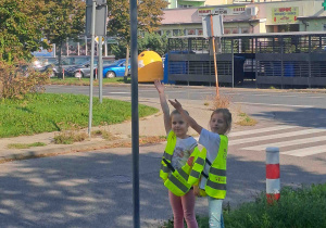 Utrwalamy nazwy znaków drogowych