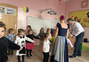 Zdjęcie 11 na 24