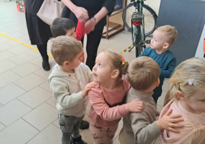 Zdjęcie 2 na 61