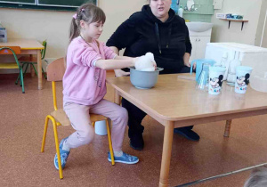 Zdjęcie 32 na 57