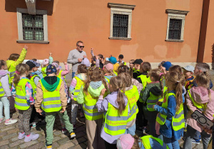 Na Zamku Królewskim z przewodnikiem