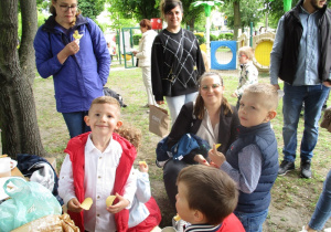 Zdjęcie 9 na 16