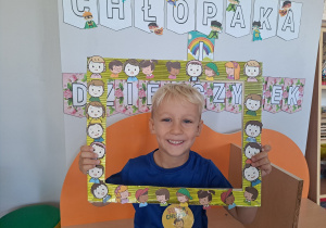 Zdjęcie dziecka w fotobudce