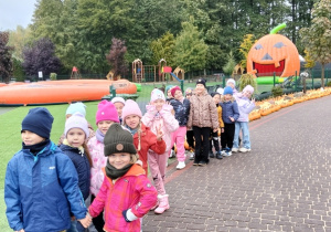 Spacer po terenie Dobronianki