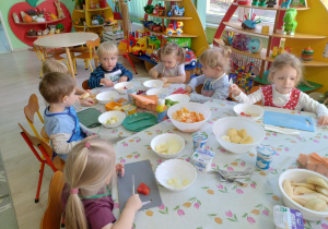 Krojenie owoców