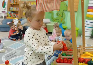 Ważenie owoców i warzyw