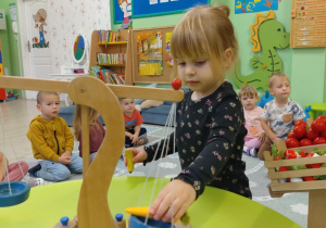 Ważenie owoców i warzyw