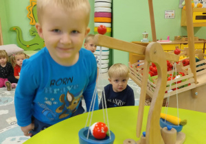 Ważenie owoców i warzyw