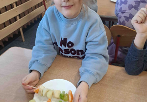 Przystępujemy do konsumpcji wykonanych szaszłyków