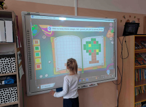 Kolorowe drzewa owocowe