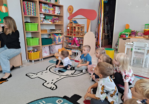 Zabawa dydaktyczna "Poznajemy spiżarnię"