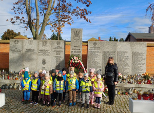 Na grobie nieznanego żołnierza