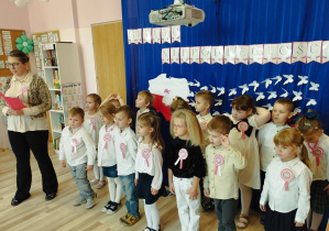 Występ artystyczny Dzieci