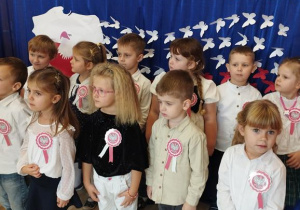 Występ artystyczny Dzieci