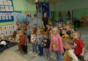 Zabawy taneczne z Misiem