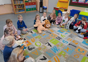 Zabawy w Dniu Pluszowego Misia