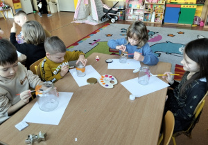 Zajęcia plastyczne " Andrzejkowe lampiony"