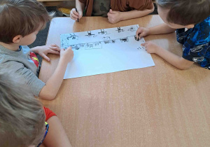 Prace plastyczne - rysowanie węglem