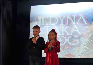 Zuzia i Oskar na scenie