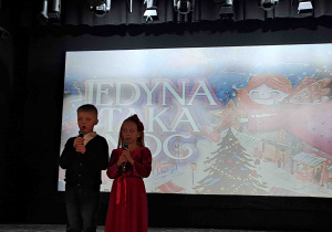 Zuzia i Oskar na scenie