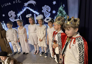 Aniołki i Królowie