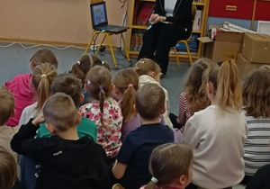 prezentacja multimedialna