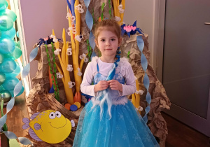 Karnawałowa zabawa w klimacie morskich fal