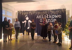 Przemówienia, podziękowania i przekazanie darów