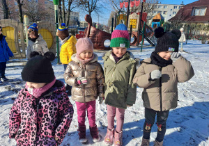 Zabawy ruchowe w ogrodzie przedszkolym