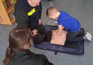 Praktyczne ćwiczenia z przeprowadzania reanimacji