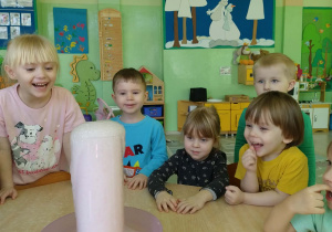 zabawa badawcza - wulkan