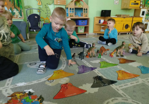 Zabawa matematyczna - dopasuj kolory