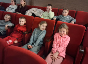 Spektakl pt. "Smocze opowieści"