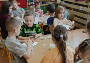 Dzieci zakładają hodowlę