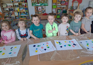 Kreatywne malowanie słomkami