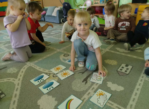 Zabawy matematyczne "Pogodowe rytmy"