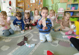 Szukanie do pary - skarpetek