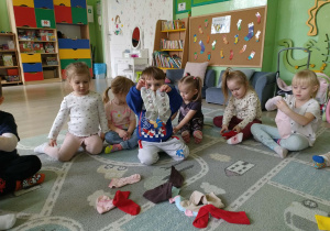 Szukanie do pary - skarpetek