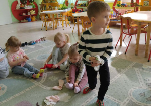 Szukanie do pary - skarpetek