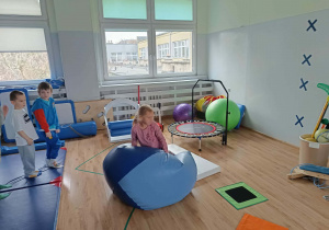 Poznajemy świat wszystkimi zmysłami!