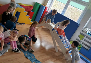 Poznajemy świat wszystkimi zmysłami!