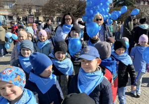 udział dzieci w marszu