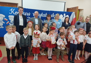 Wspólne zdjęcie uczestników konkursu