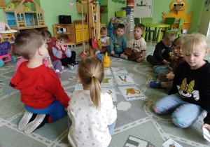 Omówienie ilustracji ze sprzętem ogrodowym