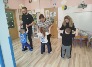 Warsztaty prowadzone Metodą Ruchu Rozwijającego W. Sherborne