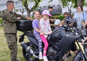 Wycieczka do jednostki wojskowej
