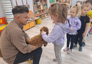 Wyjątkowy gość w grupie „Pszczółki