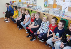 Poznajemy życie pszczół i szkołę od środka